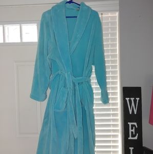 Women's 3XL plush robe